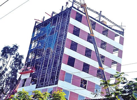 ‘சுயம்வர’ கட்டிடங்கள்﻿