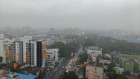 22 ஆண்டுகளுக்கு பிறகு சென்னையை தாக்கிய புயல்﻿