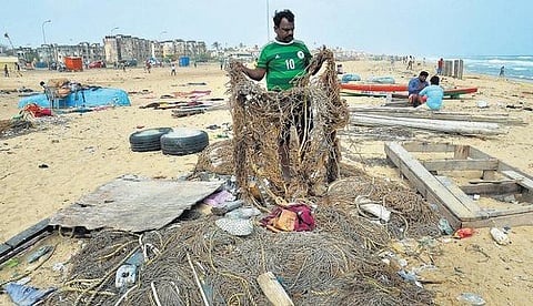 சுனாமி.. பெயரை கேட்டாலே பதறும் மீனவ கிராமங்கள்﻿