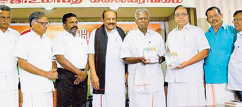 ‘மேன்மை’ வெளியீடு ஆண்டு விழாவில் ஒரே மேடையில் வைகோ, திருமா, முத்தரசன், ராமகிருஷ்ணன்