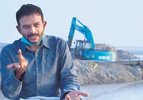‘எது பொறம்போக்கு, ஏன் பொறம்போக்கு?’