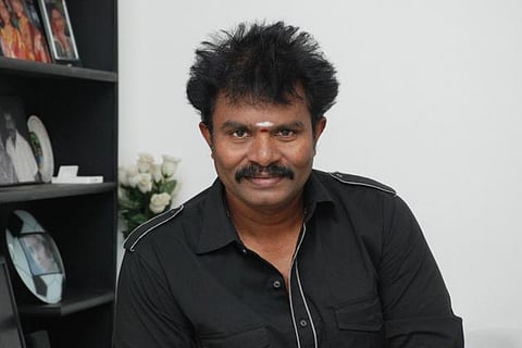 எங்களை ஏன் கஷ்டப்படுத்துகிறீர்கள்? - தமிழ் ராக்கர்ஸ் இணையத்துக்கு இயக்குநர் ஹரி கேள்வி