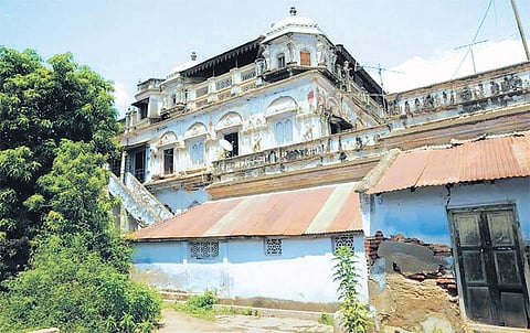 9 கோயில்கள், அரண்மனையில் உள்ள பழங்கால ஓவியங்களை டிஜிட்டலில் ஆவணப்படுத்தும் பிரெஞ்சு நிறுவனம்﻿
