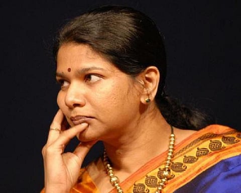 2ஜி ஊழல் வழக்கில் குற்றம்சாட்டப்பட்டுள்ள﻿ கனிமொழி வெளிநாடு செல்ல அனுமதி﻿