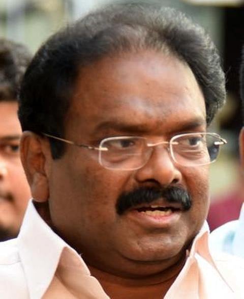 முதல்வர் ஓபிஎஸ்-க்கு மிரட்டல்﻿: வி.பி.கலைராஜன் மீது போலீஸார் வழக்கு பதிவு