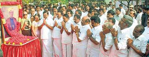 உ.வே.சா. 163-வது பிறந்த தினம்﻿﻿: முதல்வர் எடப்பாடி பழனிசாமி மரியாதை
