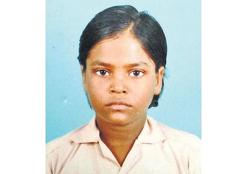 அறுந்து கிடந்த மின் கம்பியால் விபரீதம்: தாம்பரம் அருகே மின்சாரம் தாக்கி சிறுவன் பலி﻿ - ஆத்திரமடைந்த பொதுமக்கள் சாலை மறியல்﻿