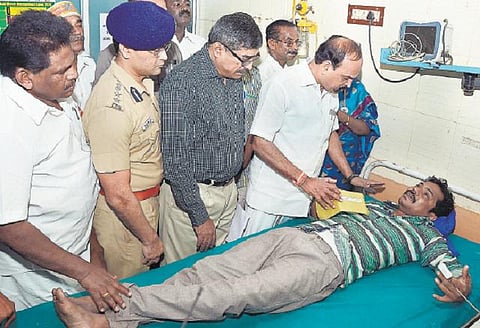 சுற்றுலாக் கொண்டாட்டம் சோகத்தில் முடிந்தது: மணப்பாடு படகு விபத்தில் பலி 10 ஆக உயர்வு- படகு உரிமையாளர், ஓட்டுநர் கைது﻿
