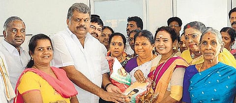தண்ணீர் பிரச்சினையை தீர்க்க போர்க்கால நடவடிக்கை வேண்டும்﻿: ஜி.கே.வாசன் வலியுறுத்தல்﻿