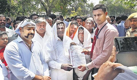 வங்கிகளில் 4 முறைக்கு மேலான பரிவர்த்தனைக்கு﻿ கூடுதல் கட்டணம் வசூலிக்கும் முடிவை ரத்து செய்ய வேண்டும்﻿: ரிசர்வ் வங்கியிடம் பால் முகவர்கள் சங்கம் வலியுறுத்தல்﻿