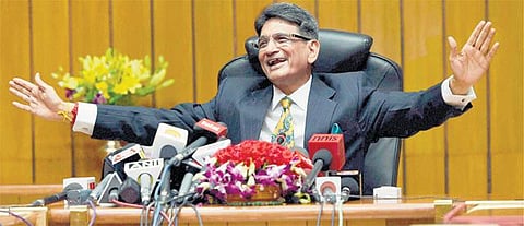 நீதித் துறையில் ஊழலே இல்லை என்று யாராவது கூறினால், அவர் நேர்மையான பதிலைச் சொல்லவில்லை என்றே கூறுவேன்!