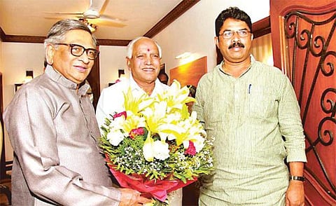 காங்கிரஸிலிருந்து விலகிய கர்நாடக முன்னாள் முதல்வர்﻿ எஸ்.எம்.கிருஷ்ணா பாஜகவில் நாளை இணைகிறார்: பிரதமர் மோடி, அமித் ஷாவை சந்திக்க டெல்லி பயணம்﻿﻿
