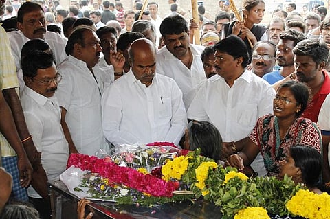 கல்வி நிறுவனங்களில் வன்கொடுமையை தடுக்க நடவடிக்கை தேவை: தங்கபாலு