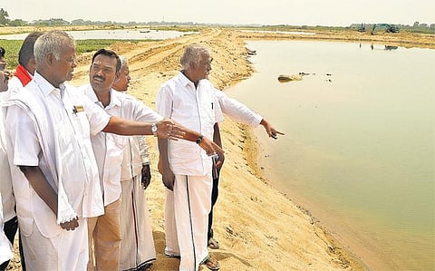 மணல் கொள்ளைக்கு எதிராக மாணவர்கள் போராட வேண்டும்﻿: இந்திய கம்யூ. மூத்த தலைவர் நல்லகண்ணு வேண்டுகோள்