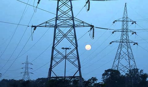 மின்தடை குறித்த புகார்கள் மீது நடவடிக்கை எடுப்பதில் தாமதம்﻿: பொதுமக்கள் பாதிப்பு﻿