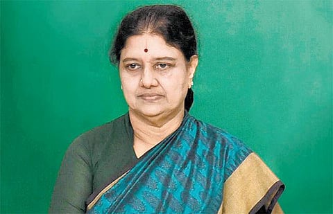 டெல்லி செல்ல சசிகலா பரோல் கோரினாரா?﻿ - பெங்களூரு சிறை அதிகாரி விளக்கம்﻿