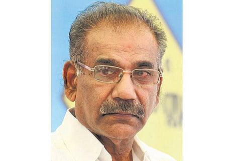 கேரளாவில் பதவி விலகிய அமைச்சர்﻿: சசீந்திரன் மீது பாலியல் புகார் நீதி விசாரணை நடத்த முடிவு﻿