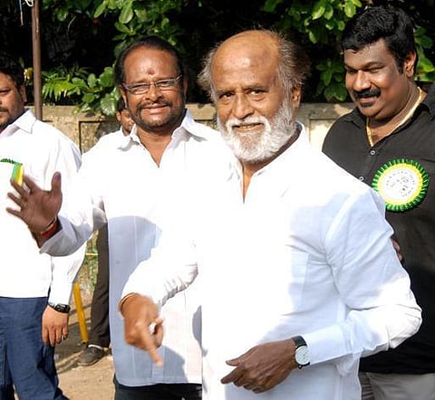 ஆன்லைன் விமர்சகர்களுக்கு ரஜினி சொன்ன குட்டிக்கதை