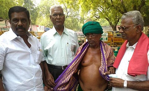 விவசாயிகளை மத்திய அரசு கண்டு கொள்ளவில்லை: பிரதமர் மீது டி.ராஜா குற்றச்சாட்டு