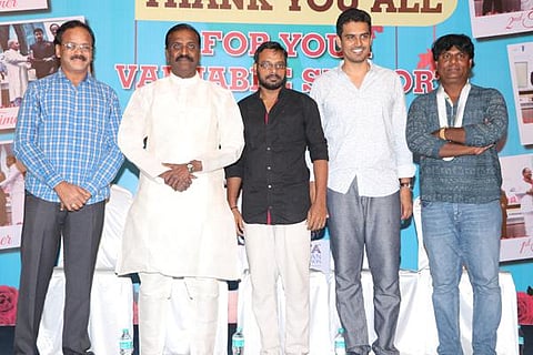 கலையின் உயரத்துக்கு ரசிகன் வர வேண்டும்: வைரமுத்து விருப்பம்