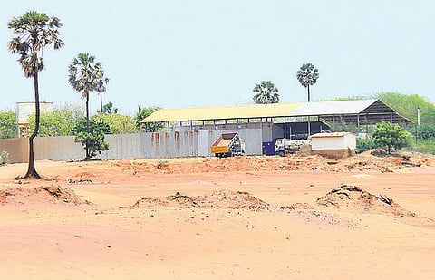 இணையதள பதிவு மூலமே அரசு மணல்: எம்- சாண்டு மூலம் கட்டிடம் கட்டுவோருக்கு சலுகை - முதல்வருக்கு மணல் லாரி உரிமையாளர் சம்மேளனம் வேண்டுகோள்