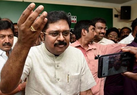 டிடிவி தினகரன், சுகேஷிடம் குரல் மாதிரி சோதனை﻿: நீதிமன்றத்தில் அனுமதி கேட்டு போலீஸார் மனு﻿