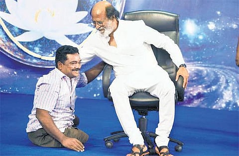 2-வது நாளாக ரஜினியுடன் சந்திப்பு﻿: கடைசி நாளில் முக்கிய அறிவிப்பு வெளியாகும்﻿ - ரசிகர்கள் நம்பிக்கை﻿