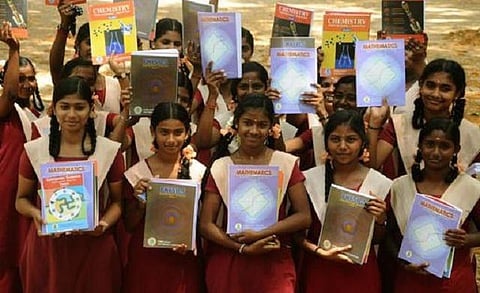 பாடத்திட்டத்தில் விரைவில் மாற்றம் கொண்டு வரப்படும்: செங்கோட்டையன்