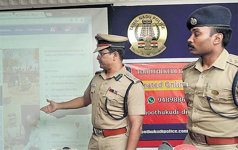 இணையதள காவல் சேவைத் திட்டம் தொடக்கம்﻿: வாட்ஸ் அப், பேஸ்புக் மூலம் புகார் தெரிவிக்கலாம்﻿