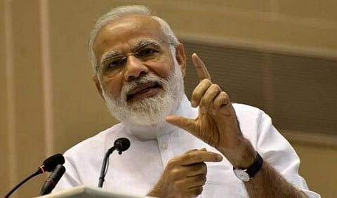 யோகக்கலை வாயிலாக நம்மால் உலகை ஓரிழையில் இணைக்க முடியும்: வானொலி உரையில் பிரதமர் மோடி