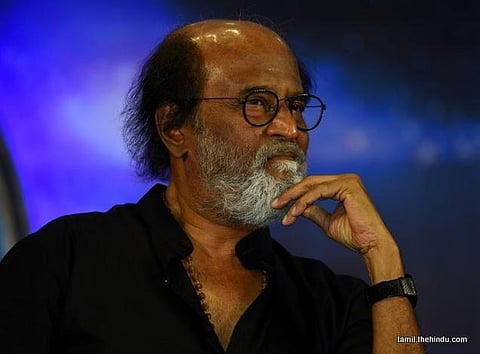 பிறந்தநாளன்று அரசியல் பிரவேசத்தை அறிவிக்கிறார் ரஜினி