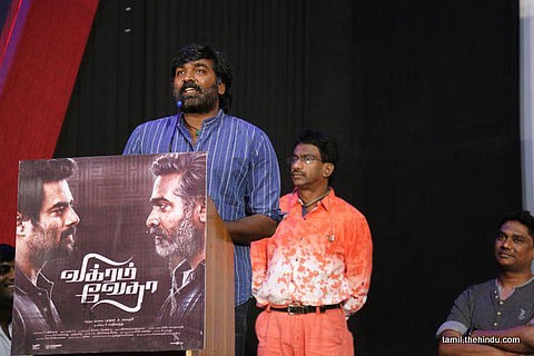 விக்ரம் வேதா கதையை கூறிய விதத்தில் புதுமை: விஜய் சேதுபதி