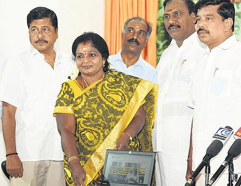 ஜிஎஸ்டி மூலம் வேலைவாய்ப்பு அளிக்கும் பயிற்சி﻿: சென்னையில் 100 இடங்களில் நடத்த திட்டம்﻿ - தமிழிசை சவுந்தரராஜன் தகவல்﻿