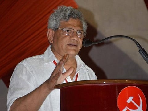 ‘பசு குண்டர்களுக்கு’ மத்திய அரசு அடைக்கலம்﻿: சீதாராம் யெச்சூரி குற்றச்சாட்டு﻿