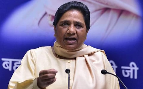 மாயாவதியின் ராஜினாமா, அரசியல் செல்வாக்கை மீட்கவா?﻿
