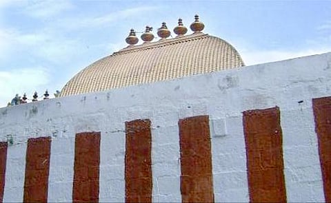 செப்பறையில் கூத்தாடும் அழகிய கூத்தர்