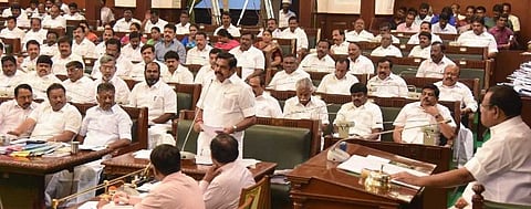 ஓய்வு பெற்ற போக்குவரத்து ஊழியர்களுக்கு ரூ.750 கோடி நிலுவைத்தொகை பொங்கலுக்கு முன் வழங்கப்படும்: சட்டப்பேரவையில் முதல்வர் உறுதி