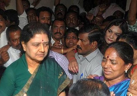 ஜெயலலிதாவின் கடைசி நிமிடங்கள் : சசிகலா