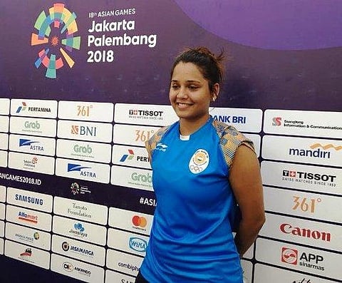 ஆசிய விளையாட்டு: ஸ்குவாஷ் போட்டியில் தமிழக வீராங்கனைகள், ஜோஸ்னா, தீபாவுக்கு வெண்கலம்