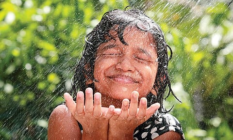 காயமே இது மெய்யடா 05: மழைக் குளியல் போடலாமா..?
