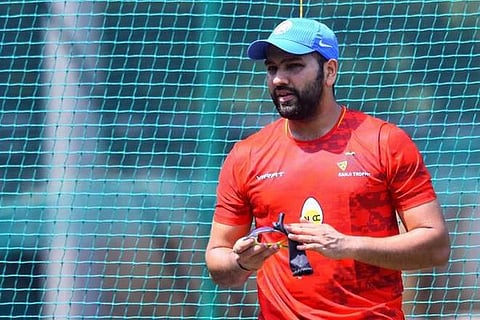 ஆஸி.யில் விளையாடும் இந்திய லெவனில்  விளையாடுவாரா?-ரோஹித் சர்மாவுக்கு ஏ போட்டியில் இருந்து ஓய்வு