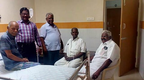 புதுச்சேரி வரலாறை விரைவில் எழுத உள்ளேன்: நல்லகண்ணுவிடம் தெரிவித்த பிரபஞ்சன்