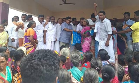 கஜா புயல் நிவாரணம்; தமிழக அரசு செய்யத் தவறிய, செய்ய வேண்டிய 15 அம்சங்கள்: டிடிவி தினகரன் பட்டியல்