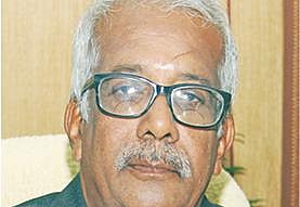 புயல் பாதித்த பகுதிகளுக்கு தென்னை நாற்று﻿﻿﻿
