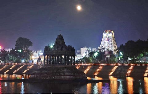 கார்த்திகை மாதத்தை முன்னிட்டு பக்தர்களின் வசதிக்காக﻿
﻿கபாலீஸ்வரர் கோயிலில் சிறப்பு ஏற்பாடுகள்﻿