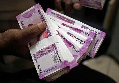 தெலங்கானாவில் டிஆர்எஸ் கட்சி பிரமுகர் பண்ணையில் ரூ.15 கோடி பறிமுதல்﻿