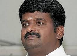 ‘கஜா’ புயல் பாதித்த பகுதிகளில் தொற்றுநோய் விழிப்புணர்வு பணிகளுக்கு சிறப்பு பிரச்சார குழுக்கள்