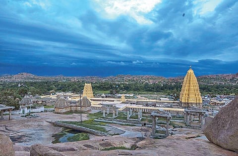 துங்கபத்திரையின் கரையில் புரந்தரதாசர்
