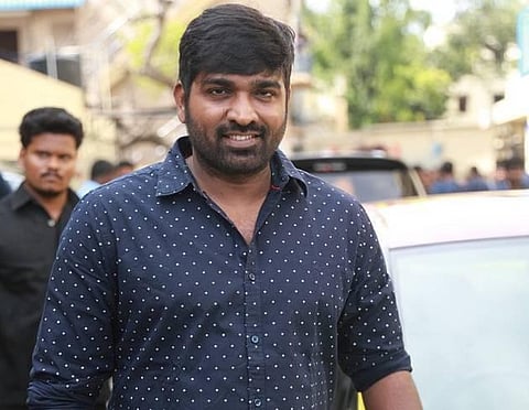 சர்ச்சை எழுப்ப முயற்சித்த செய்தியாளர்: சாதுர்யமாகக் கையாண்ட விஜய் சேதுபதி