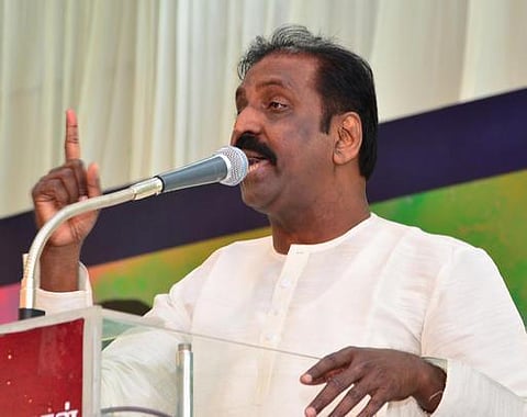 தமிழாற்றுப்படை வரிசையில்  சங்கப் புலவர் கபிலர்:  கவிஞர் வைரமுத்து 22-ம் தேதி கட்டுரை அரங்கேற்றம்